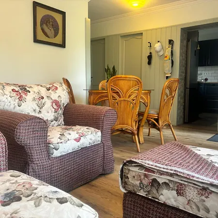 Apartment Neon Apartman Balaton Garden